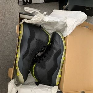 Venom 10s